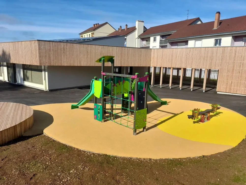 Jeux pour crèches près de Montceau-les-Mines