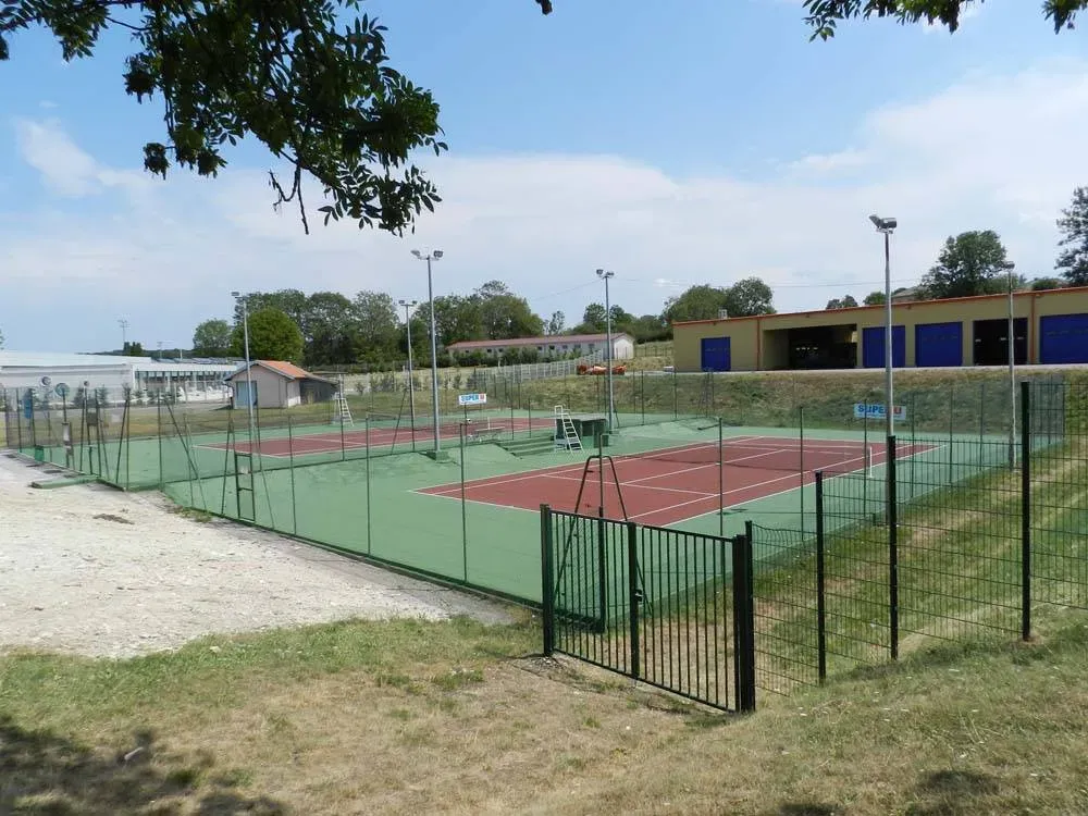 terrain de tennis